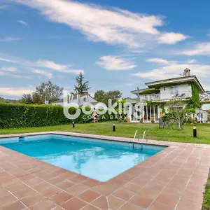 https://mas-pall-casa-para-10-personas-con-piscina-privada-a.topcostabravahotels.com